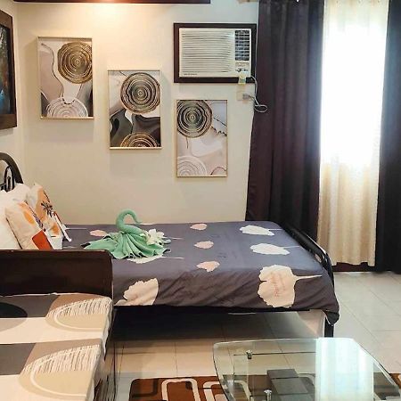 Centropolis King Bed Deluxe Aparthotel Muntinlupa City Buitenkant foto