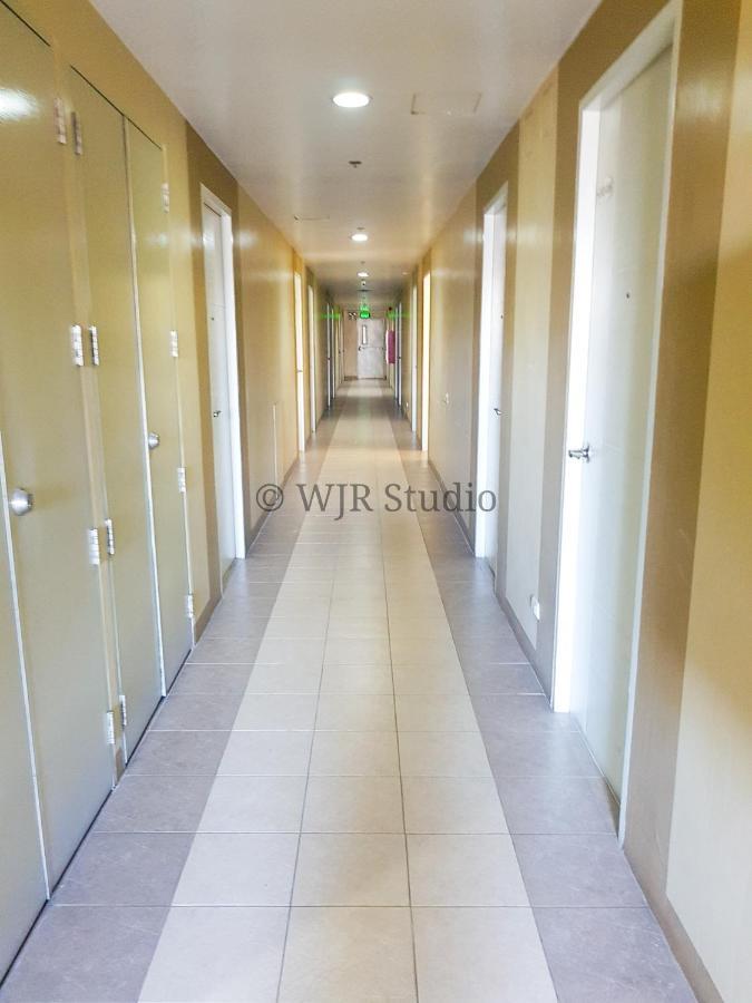 Centropolis King Bed Deluxe Aparthotel Muntinlupa City Buitenkant foto