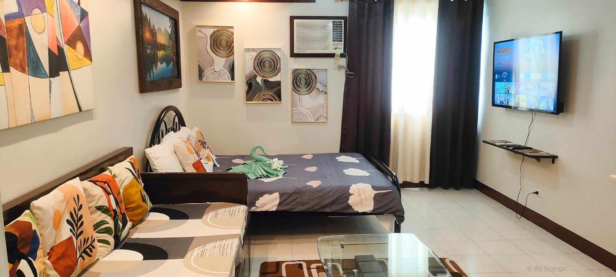 Centropolis King Bed Deluxe Aparthotel Muntinlupa City Buitenkant foto